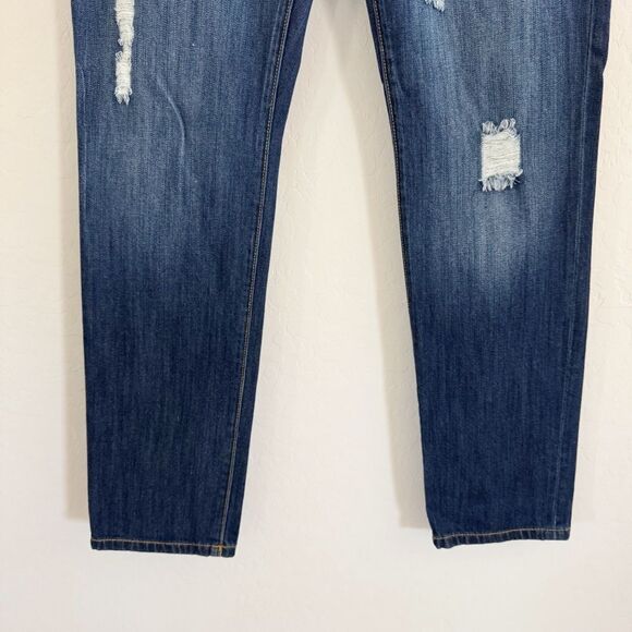 CAbi Slim Boyfriend Distressed Jeans #3045 Size 6 - Picture 5 of 7